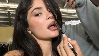 Кайлі Дженнер розповіла про те, що їй довелося пережити у дитинстві