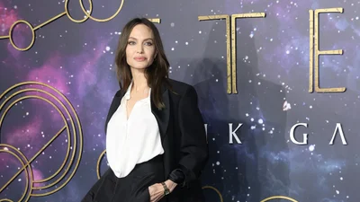 Анджелина Джоли впервые рассказала о параличе, который возник у нее из-за развода