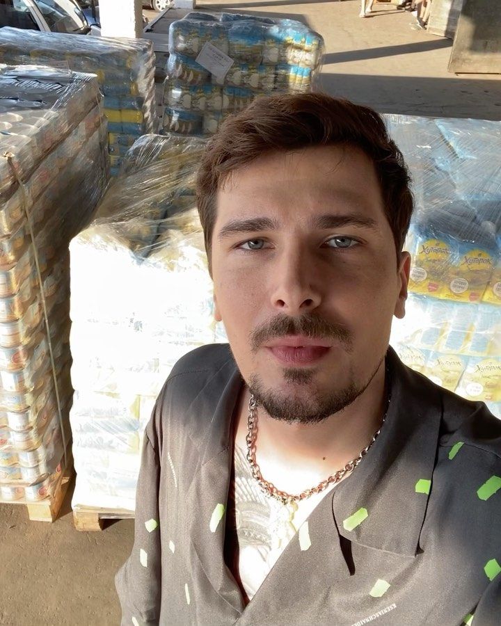 Певец POSITIFF стал на военный учет и готов служить в ВСУ - 586534 Певец POSITIFF стал на военный учет и готов служить в ВСУ - фото 586534