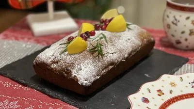 Вологий і ароматний: такого смачного різдвяного кексу ти ще не їла