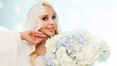 "Смайлик-кохайлик": СолоХа випустила кліп, у якому знялася її двомісячна донька