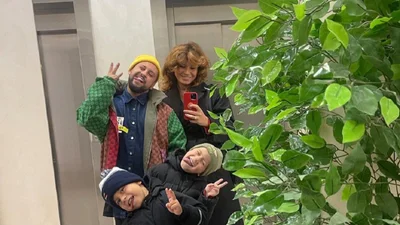 MONATIK заинтриговал разговорами о третьем ребенке