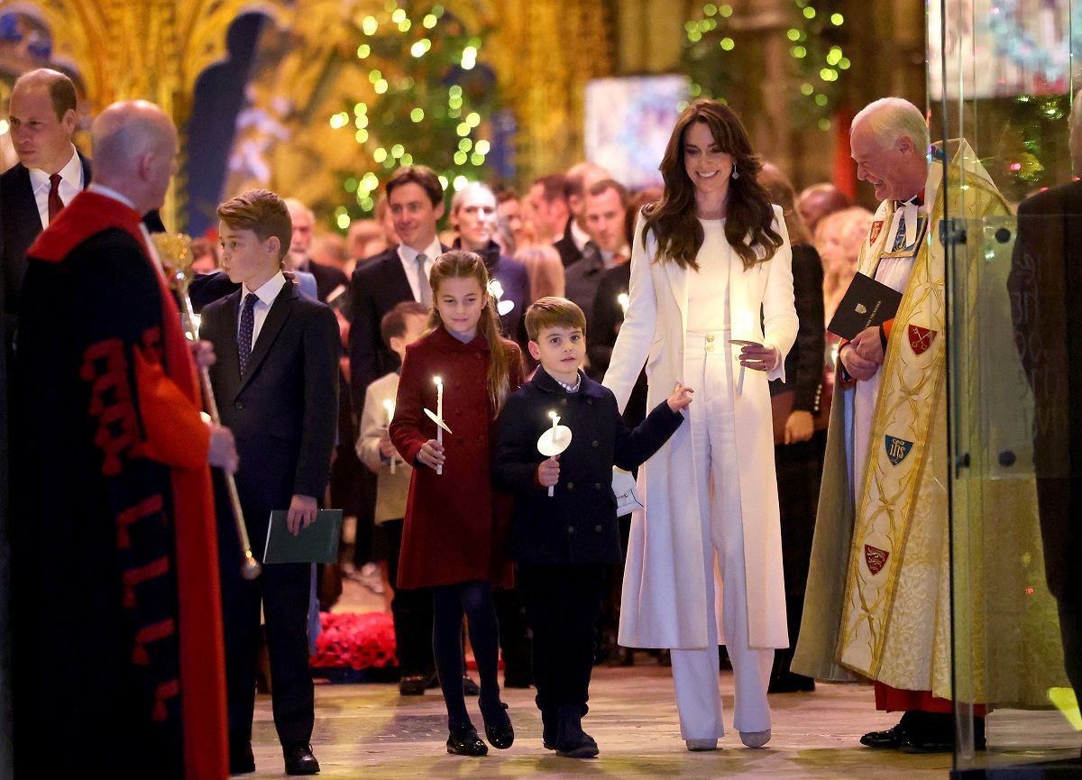 Кейт Міддлтон на службі з дітьми - фото 586771