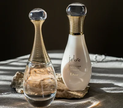 Dior J'Adore Infinissime - солодкий насичений аромат  - фото 587302