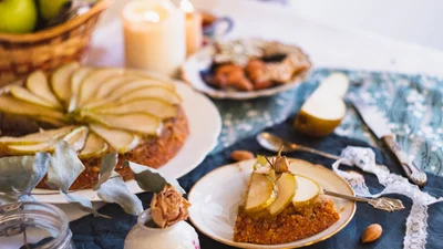 Феноменальный пляцок с грушами, бергамотом и сыром: особый рецепт от пани Стефы