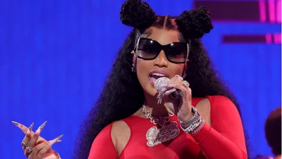 Ники Минаж снова на олимпе чарта Billboard 200