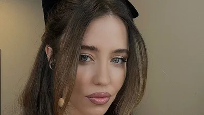 Що читає зірка: 3 книги, які зараз "поглинає" Надя Дорофєєва