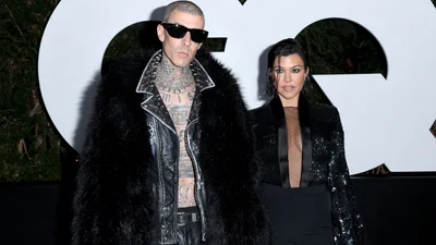 Кортни Кардашян и Тревис Баркер впервые показали своего сына