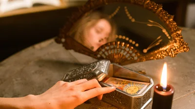 Гадание на Рождество – узнай свое будущее уже на эти праздники