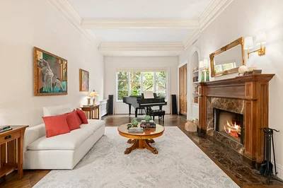 В Нью-Йорке продается дом из фильма 'Сам дома 2' — смотрим, что внутри - фото 589441