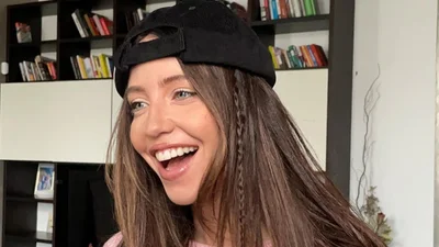 Надя Дорофєєва показала, як збільшує собі губи – лайфхак