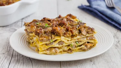 Лазанка с грибами — неожиданный рецепт на Новый год, который очарует вкусом