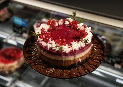 Тістечка і торти – чудовий десерт на Новий рік - фото 589801