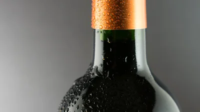 Рекомендує сомельє: як правильно зберігати вино