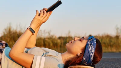 Ілон Маск заявив про запуск перших супутників Starlink із прямим підключенням до телефонів