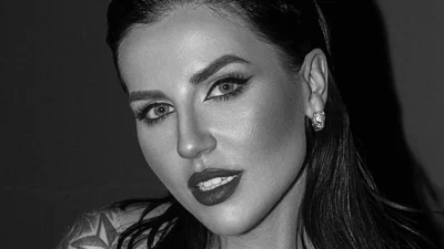 Анна Алхім уперше розповіла про нового коханого й засвітила розкішну обручку від нього