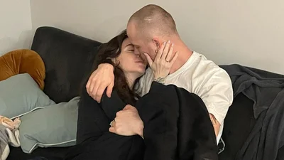 Зворушлива й ніжна: Міша Кацурін показав нове весільне фото, де Надя сяє від щастя