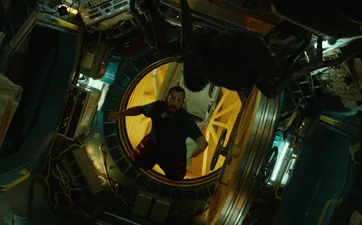 Адам Сэндлер в новом амплуа: лови первый трейлер драмы "Астронавт"