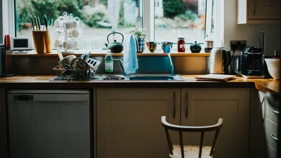 Дизайнеры назвали 5 тенденций, которые помогут тебе гармонично организовать кухню