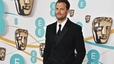 Зірку "50 відтінків сірого" госпіталізували через отруйну гусінь