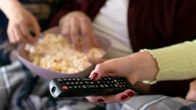 Netflix прибере найдешевший тарифний план без реклами