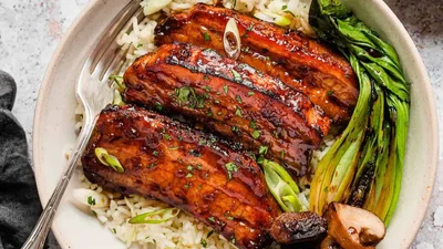 Тушеная свиная грудинка – поразит всех любителей мясных блюд