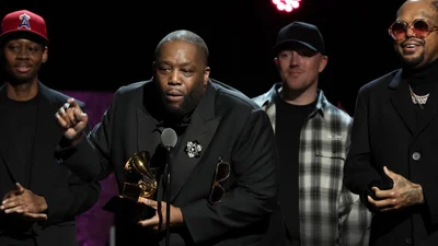 На Грэмми полиция задержала американского рэпера и вывела его в наручниках из зала