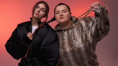 Виктор Павлик перепел хит Alyona Alyona и Jerry Heil "Teresa & Maria"