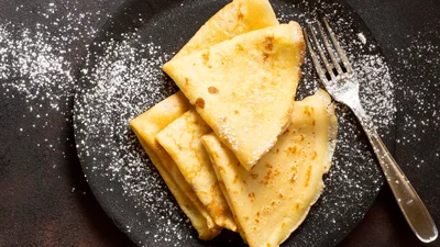 Тоненькие банановые блины – для тех, кто любит сладкие завтраки