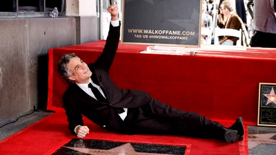 Звезда "Мстителей" Марк Руффало получил свою звездочку на Аллее Славы