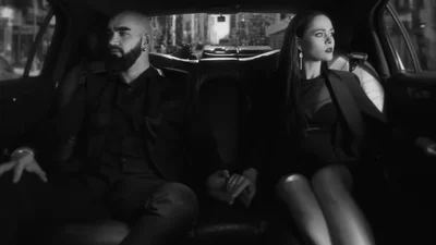 Юлія Саніна повернулася в Україну без чоловіка і підігріла чутки про розрив