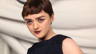 Зірка "Гри престолів" схудла на 11 кілограмів заради ролі сестри Крістіана Діора