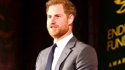 Принц Гарри получит более 500 тысяч долларов из-за взлома телефона журналистами