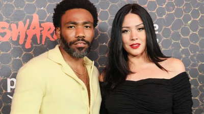 Больше никаких отмазок: звезда "Мистер и миссис Смит" женился за пару часов до работы