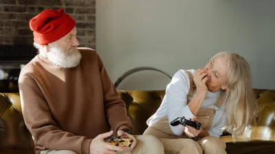 Пара прожила в браке 63 года и поделилась своим секретом крепких отношений – удивительно