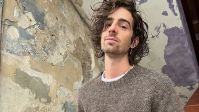 Шикарная идея на вечер: лови 5 любимых фильмов и сериалов Вовы Дантеса