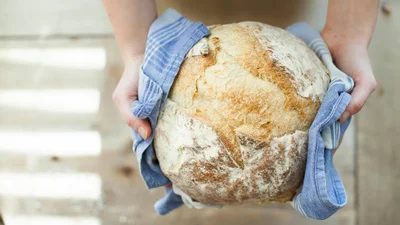 Японские пекари вместе с ИИ создали хлеб со вкусом любви