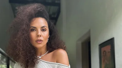 Настя Каменських позувала на червоній доріжці з Machine Guy Kelly замість Меган Фокс