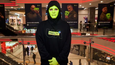 "Мюсли UA снимают маски": в Киеве открыли фотовыставку с историями военных медиков