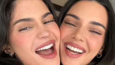 Для розкішних і неповторних: компліменти подрузі, які зроблять її день