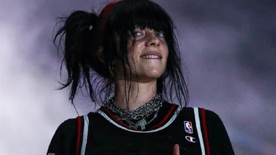 Билли Айлиш разошлась с бойфрендом из-за сна об актере Кристиане Бэйле