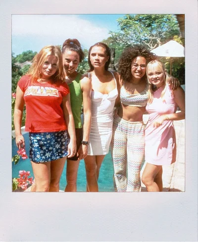 Spice Girls выпустили трогательное видео к 30-летию с момента первых прослушиваний - фото 601231