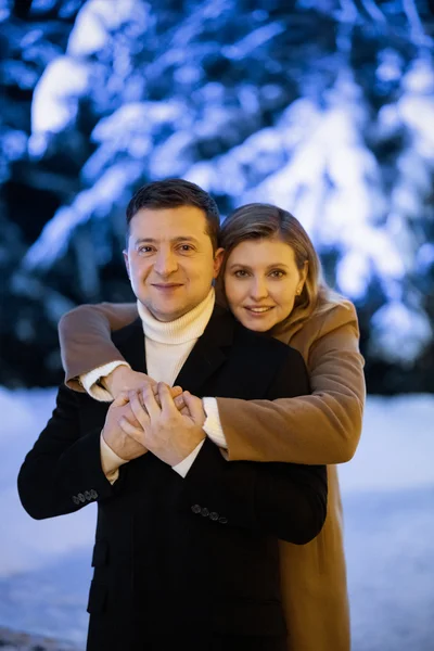 Елена Зеленская рассказала, как часто видится с мужем Владимиром - фото 601240