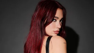 Клубничный блонд или сочная вишня - выбирай трендовые оттенки волос на весну 2024