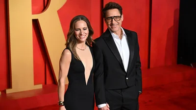 Красная дорожка Оскара 2024: звездные пары появились на вечеринке Vanity Fair