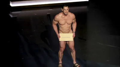 На самом ли деле Джона Сина был голым на Оскаре 2024 - вот единственная вещь, которую надел актер