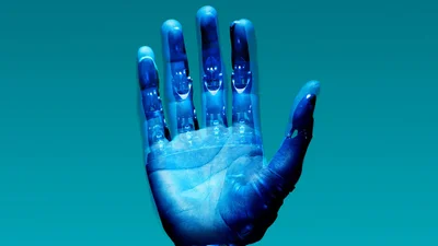 У Саудівській Аравії робот "обмацав" журналістку під час прямої трансляції