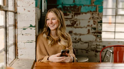 Это 5 признаков в переписке, которые указывают на то, что ты ему нравишься