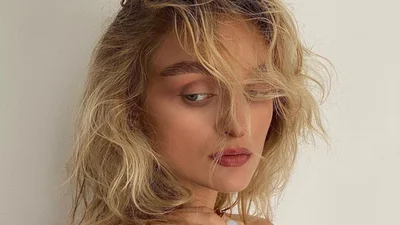 Новое имя: Я Тоня популяризирует редко употребляемые украинские слова в своем новом сингле