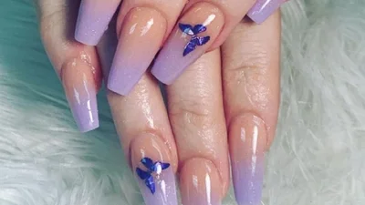 Весняні експерименти: спробуй яскравий манікюр омбре